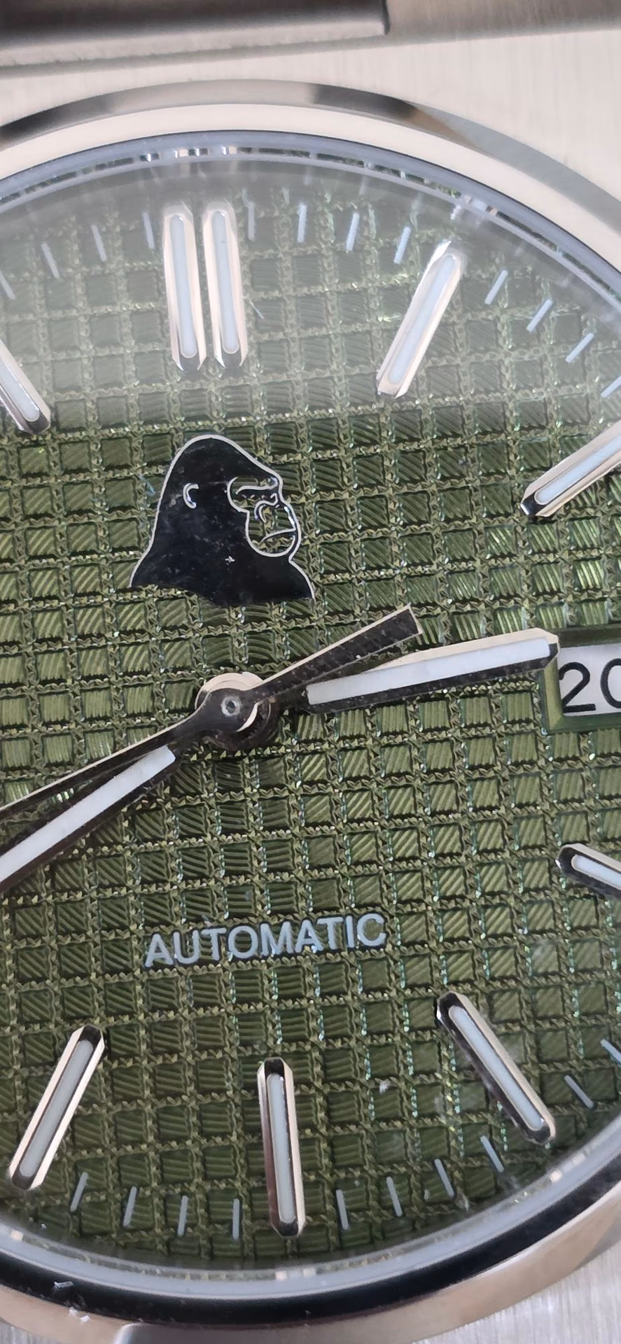 Review: Silverback Watches Interceptor Silverback Watches Interceptor in sage green with the gorilla logo below 12 o’clock