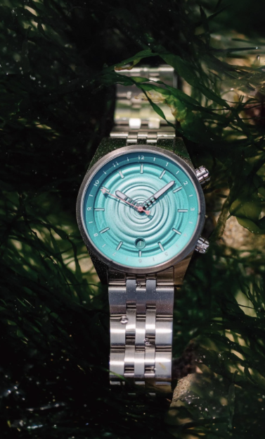 Golby Skipping Stone Aqua watch dial